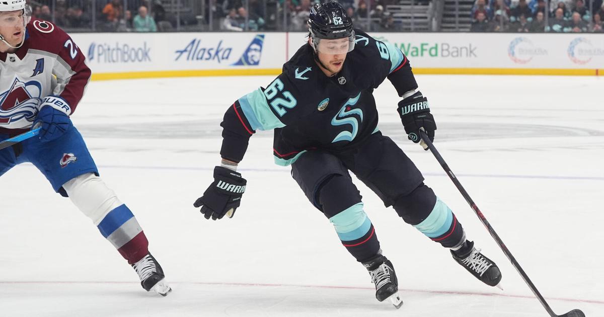 Kraken's Brandon Montour placed on injured reserve, expected to miss 4 weeks following hand surgery | National Sports