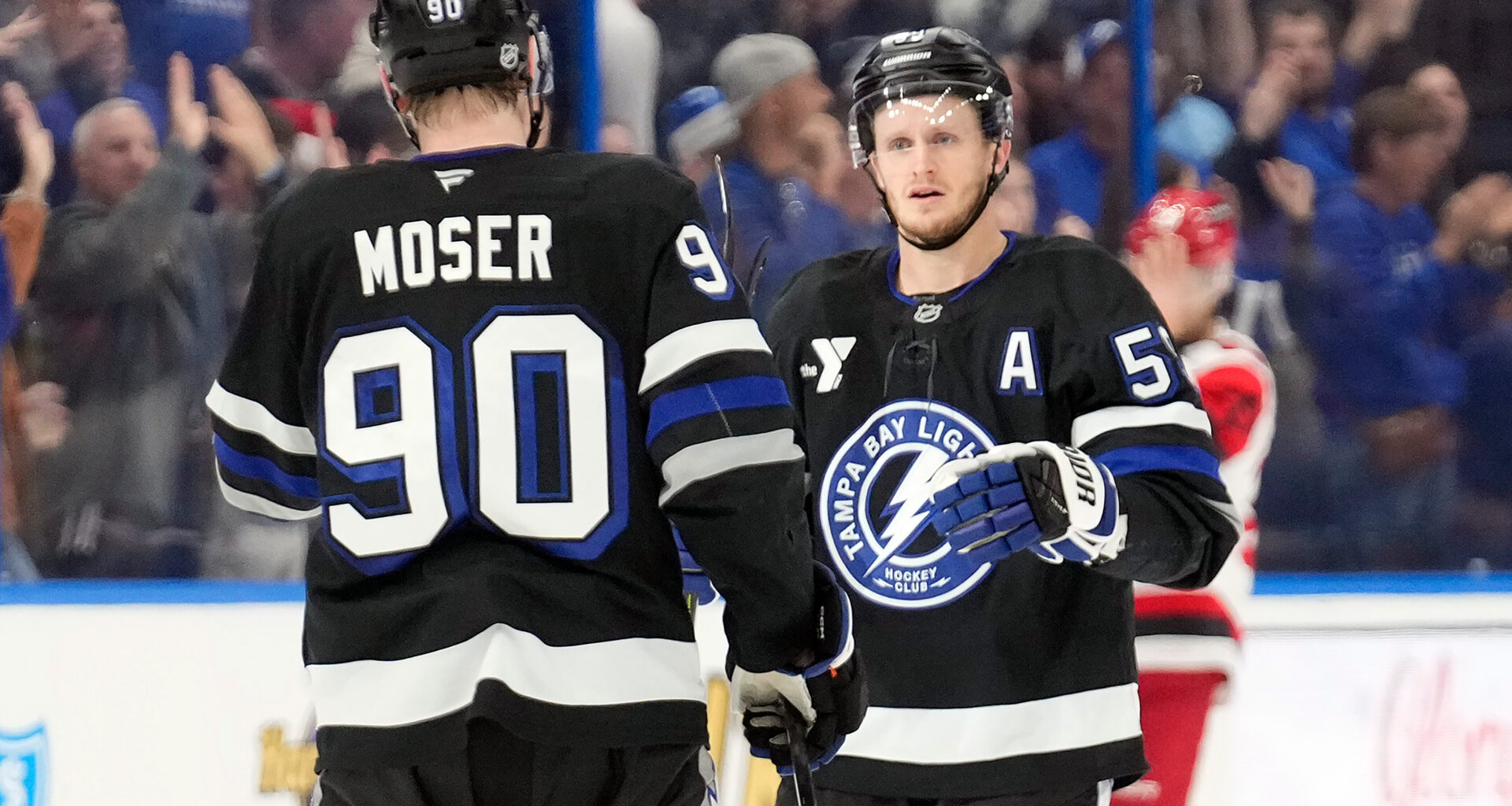 Jake Guentzel scores twice as Lightning rally for 6-4 win over Hurricanes