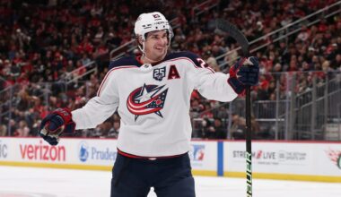 Sean Monahan exits Blue Jackets' win over Devils, doesn't return