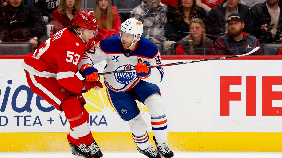 Red Wings at Oilers odds, picks and predictions