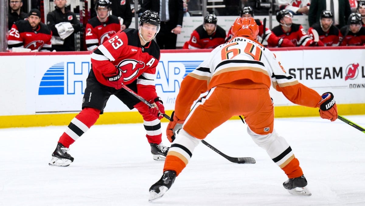 New Jersey Devils vs. Vancouver Canucks odds, tips and betting trends