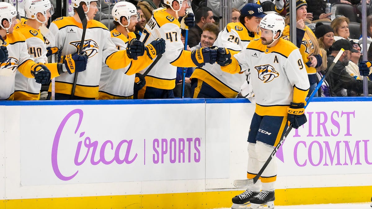 What Predators' Filip Forsberg said after 2nd career hat trick vs Blues