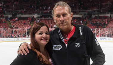 Detroit Red Wings photographer given game puck after death of daughter