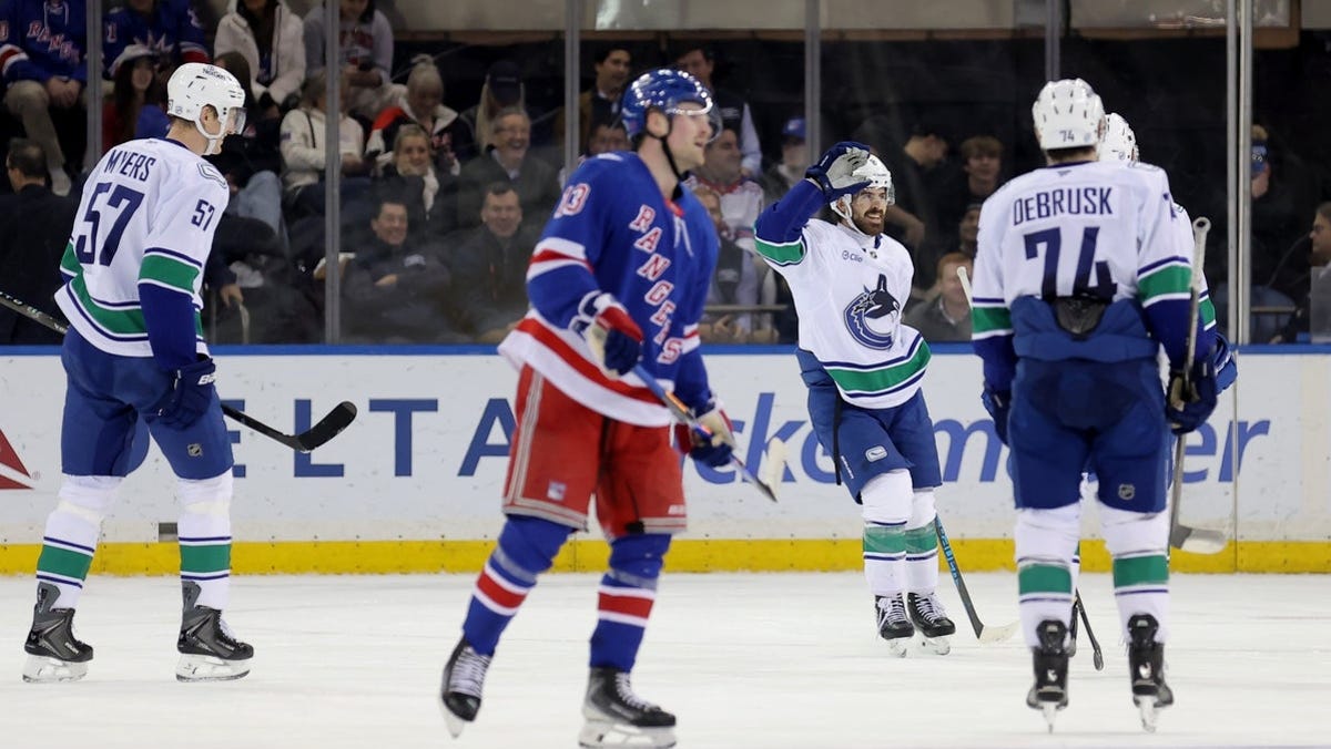 New York Islanders vs. Vancouver Canucks odds, tips and betting trends