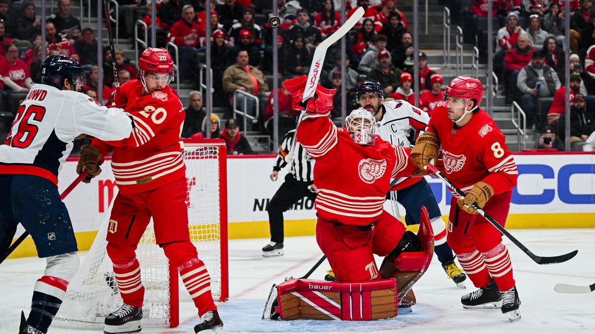 Detroit Red Wings sweep home-and-home vs Capitals with 3-2 win at LCA