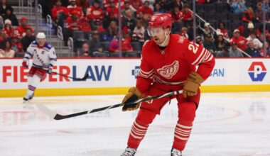 Former Michigan State star, current Detroit Red Wing activated off IR