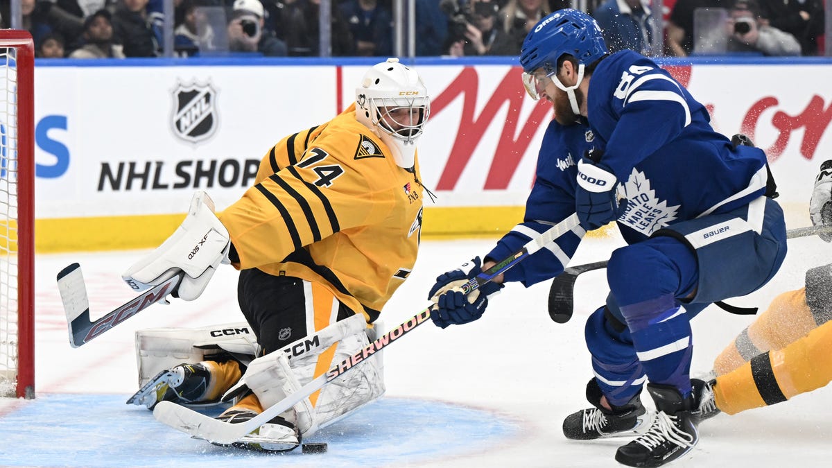 Stuart Skinner still searching for his first win with Penguins