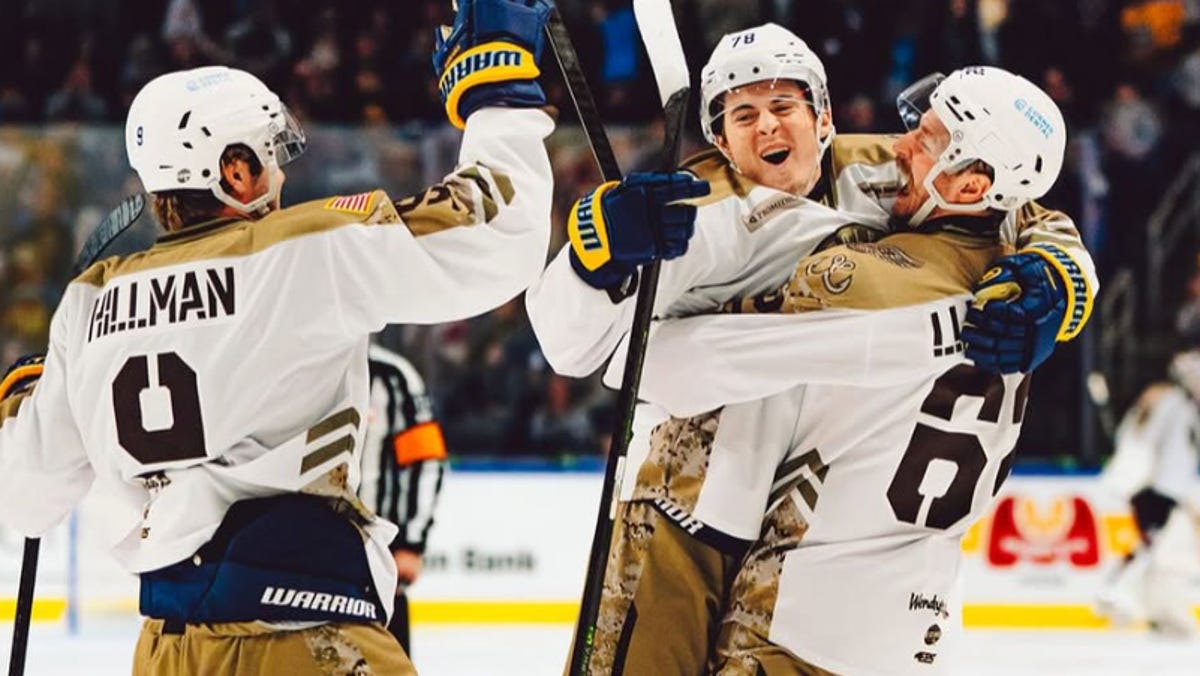 Walleye game postponed as strike begins; Horcoff scores at worlds