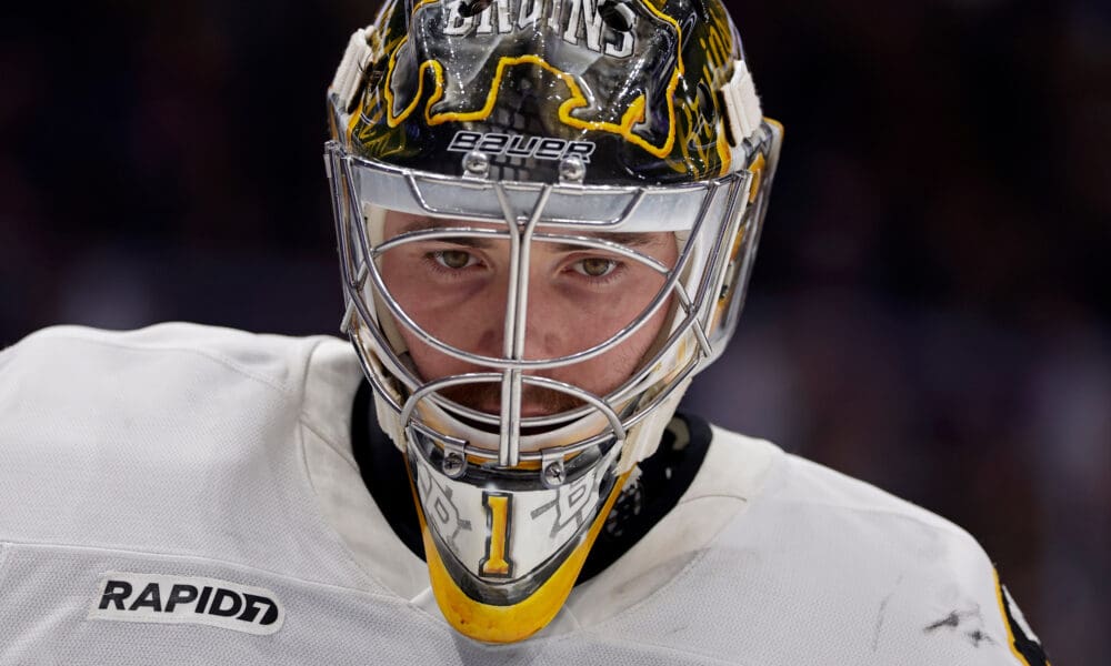 jeremy-swayman-boston-bruins