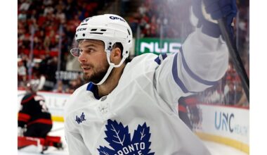 Andersen’s winless streak hits 6 in Hurricanes’ loss to Leafs