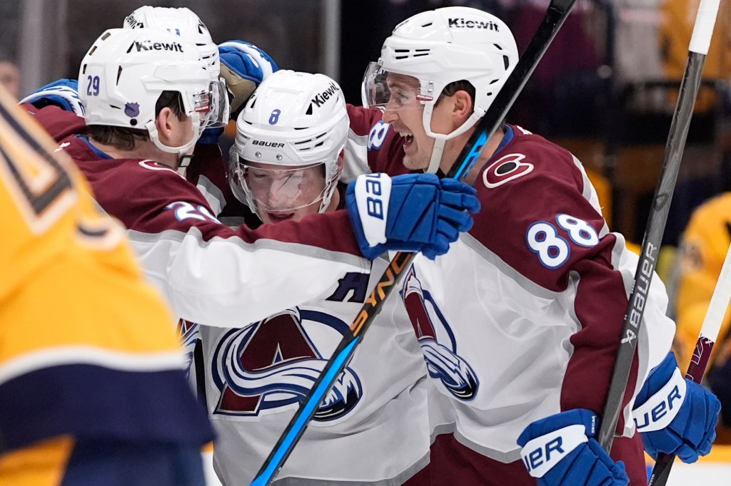 Cale Makar power-play goal salvages point for Avalanche
