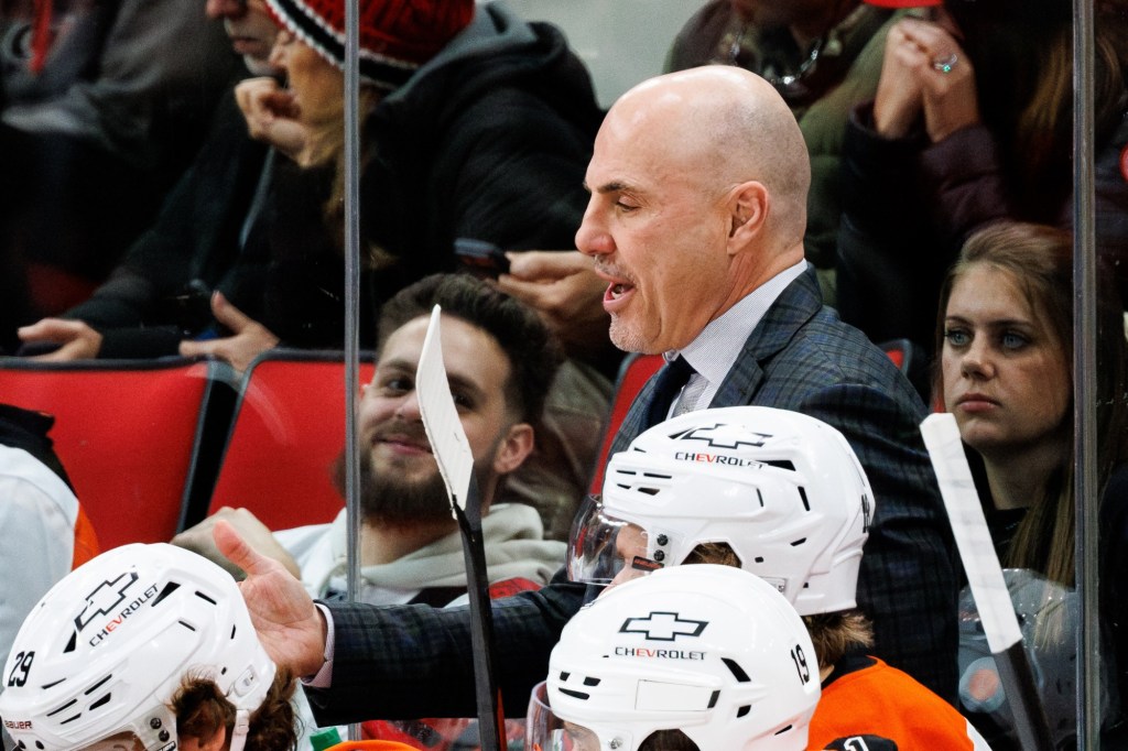 In first game vs. old team Vancouver, Rick Tocchet avoids spotlight