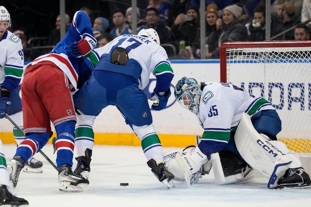 Thatcher Demko stops 23 as Canucks blank Rangers 3-0