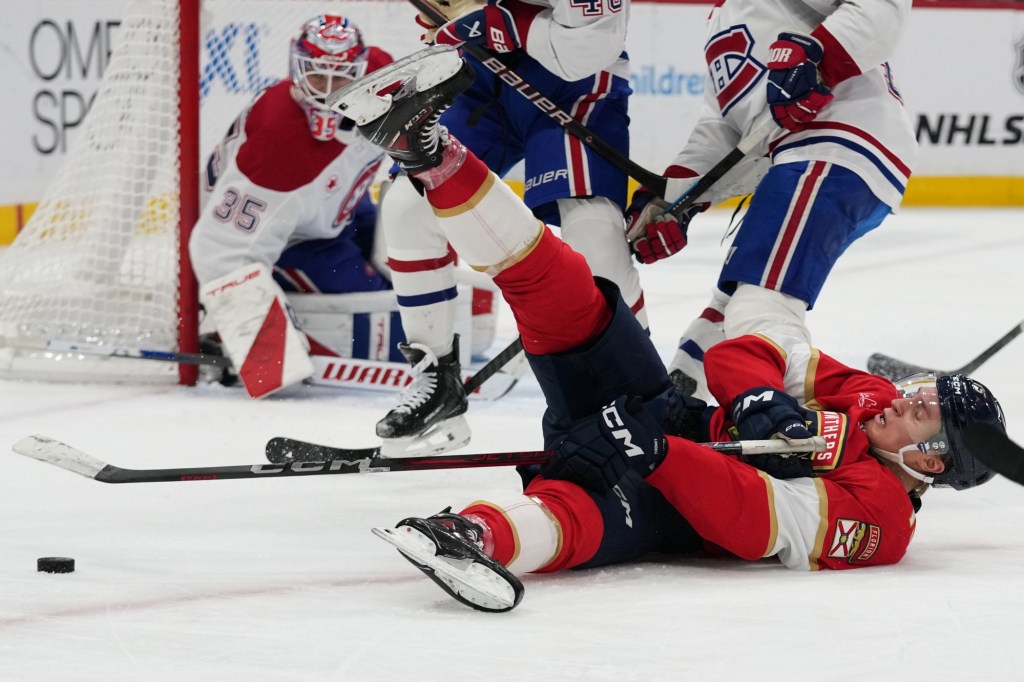Panthers turn page to Winter Classic vs. Rangers after letting lead slip away in loss to Canadiens – Trentonian