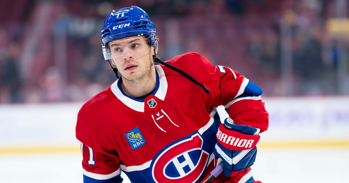 Montreal Canadiens’ Jake Evans (lower-body) exits vs. Pittsburgh Penguins