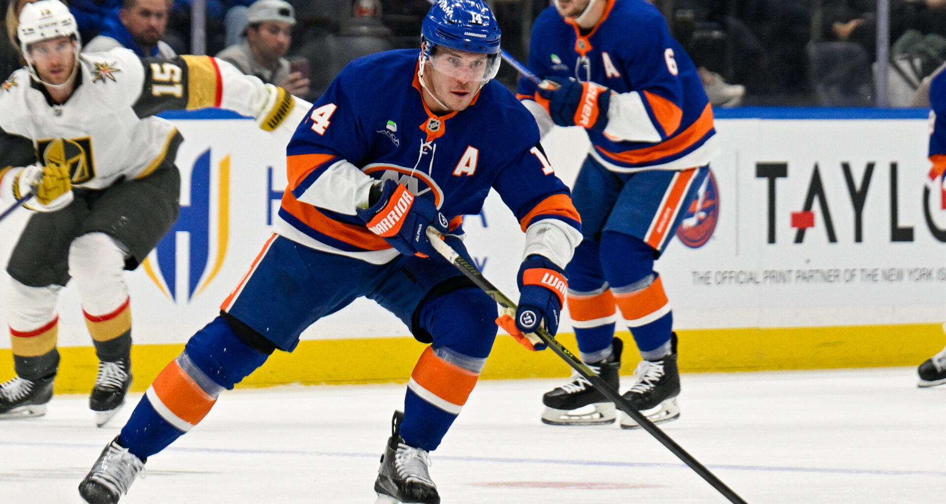 Islanders Sweep Season Series with 5-4 Shootout Victory Over Golden Knights - The Hockey Writers - NHL News