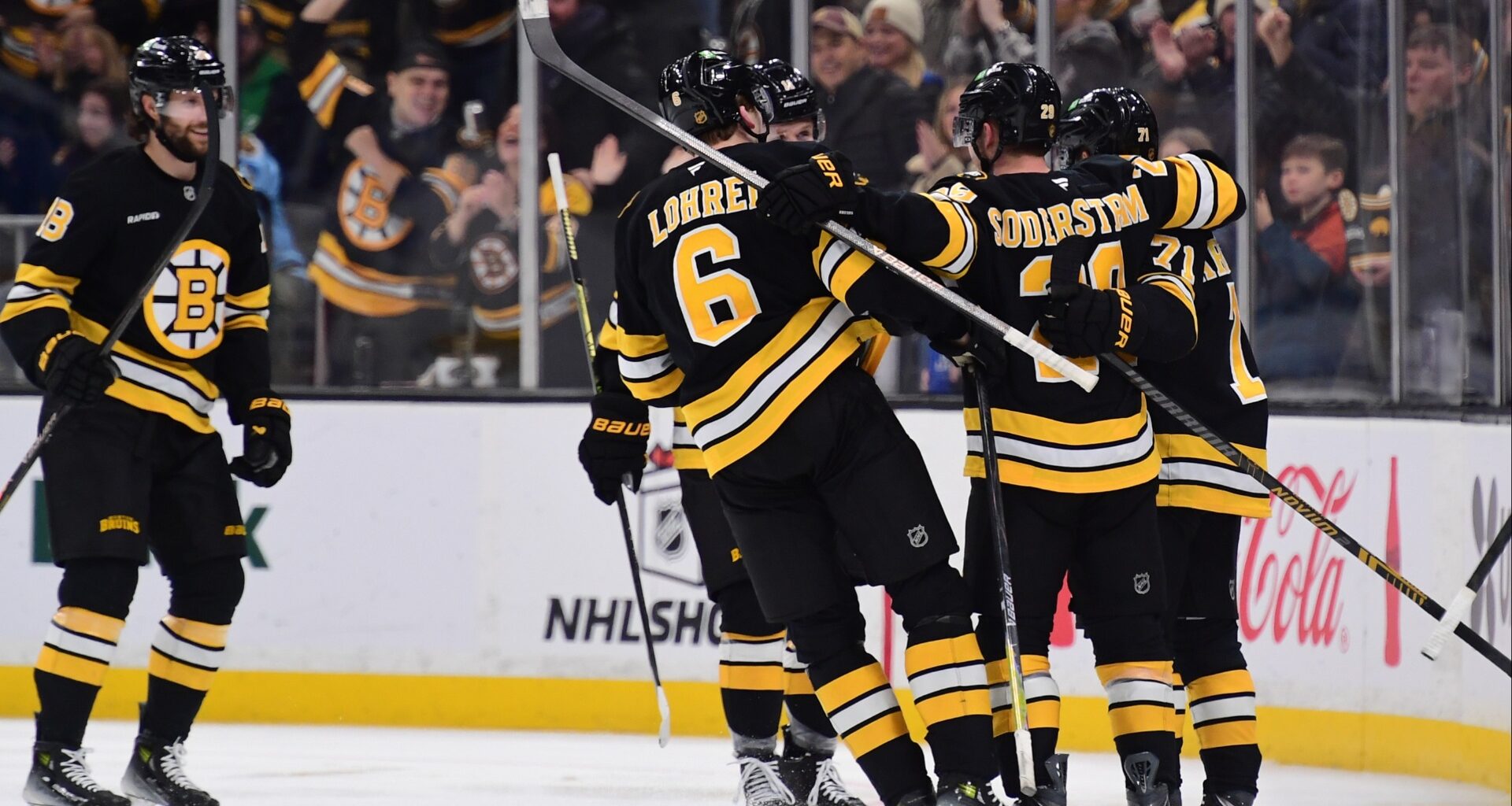 Bruins Used 'Crowd' To Their Advantage In Win Over Blues