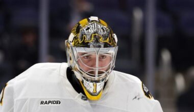 Boston Bruins goaltender Jeremy Swayman (1) reacts in the second period of an NHL hockey game against the New York Islanders, Wednesday, Nov. 26, 2025, in Elmont, N.Y.