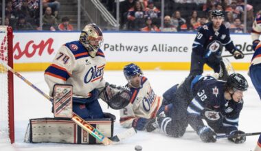 Edmonton Oilers score four goals in first period to win 6-2 against Winnipeg Jets