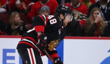 Chicago Blackhawks’ defenceman Matthew Grzelcyk fined for cross-check on Tim Stützle