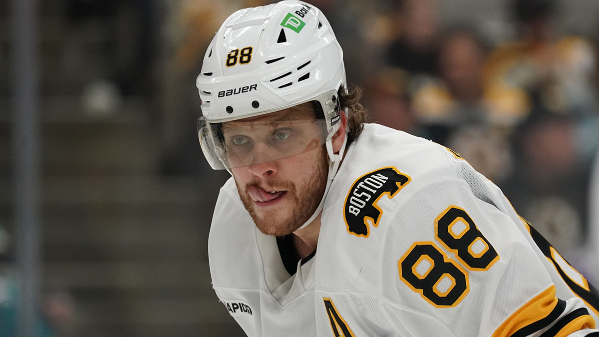David Pastrnak hits Bruins milestone as win streak reaches four games – NBC Sports Boston