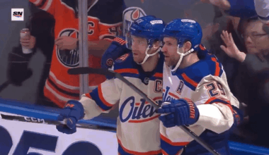 Edmonton Oilers have historically dominated the Seattle Kraken so they made history, win 9–4