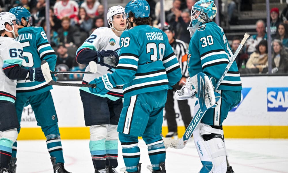 Kraken Squeeze by Sharks 4-2