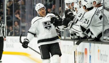 St. Louis Blues acquire forward Akil Thomas from Los Angeles Kings