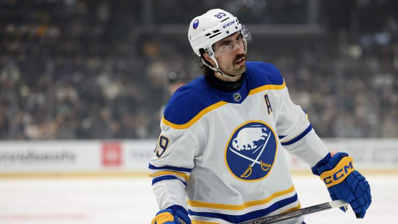 Oilers Big Trade Pitch Lands $33.25 Million Star Winger