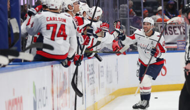Wilson scores twice as the Capitals beat the Islanders 4-1 for their 4th straight win