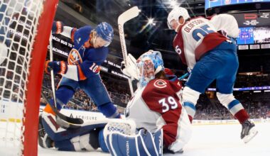 Avalanche point streak ends at 17 games with 6-3 loss to Islanders