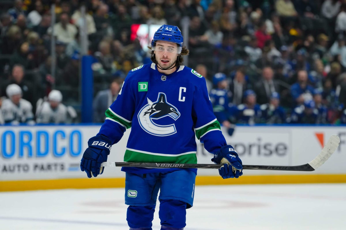 Wading into the Canucks’ mess. Plus: Is this the most unpredictable NHL season yet?
