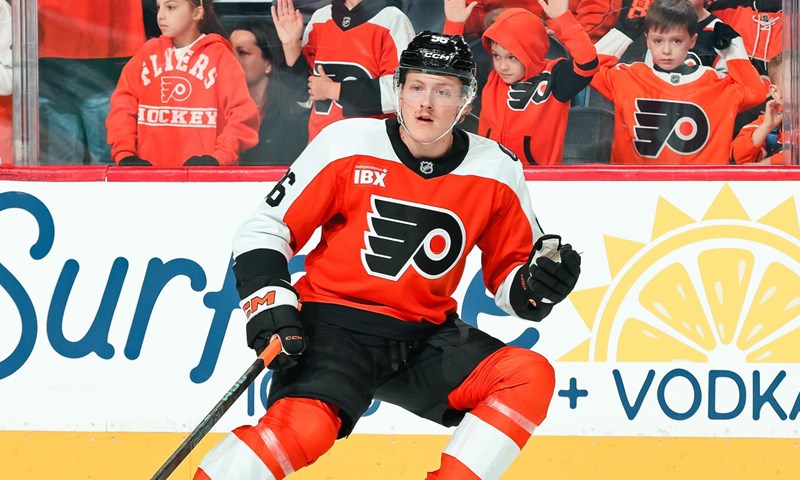 Ty Murchison Makes NHL Debut