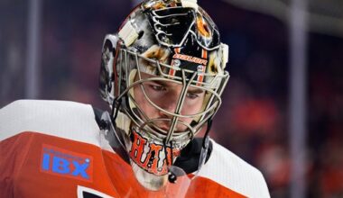 Carter Hart returns to NHL after nearly 2 years, receives warm welcome from Golden Knights fans