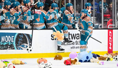 Jack Thompson Sends The Bears Flying