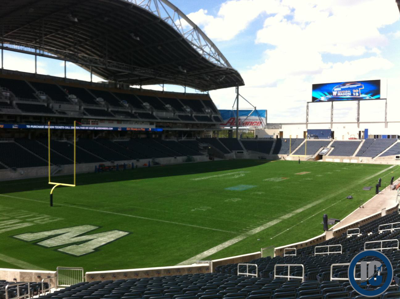 Winnipeg Jets to host the Montreal Canadiens in a Heritage Classic next October – Illegal Curve Hockey