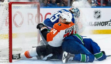 Tocchet coaches Flyers to 6-3 win over Canucks in return to Vancouver