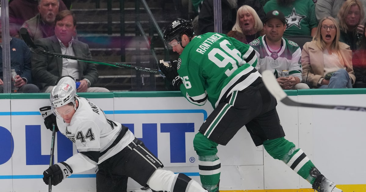 Stars offense heats up late to give Dallas a home win over the Los Angeles Kings