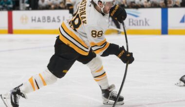 David Pastrnak scored a pair of goals, including an empty-netter, to punctuate the Bruins' 6-3 win over the Jets in Winnipeg, Manitoba, Thursday night.