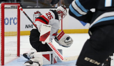 3 Takeaways From Mammoth's 2-1 Loss to Devils - The Hockey Writers -