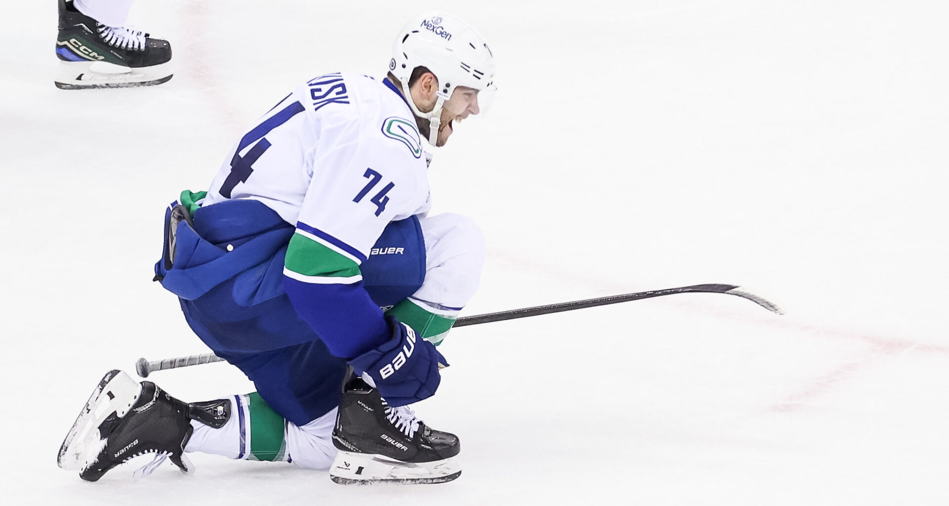 3 Positives & 3 Negatives From Vancouver Canucks’ Loss to the Red Wings - The Hockey Writers - Vancouver Canucks