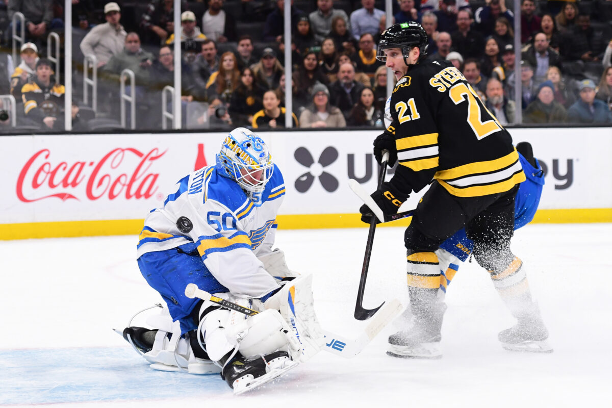 Jordan Binnington St. Louis Blues Alex Steeves Boston Bruins