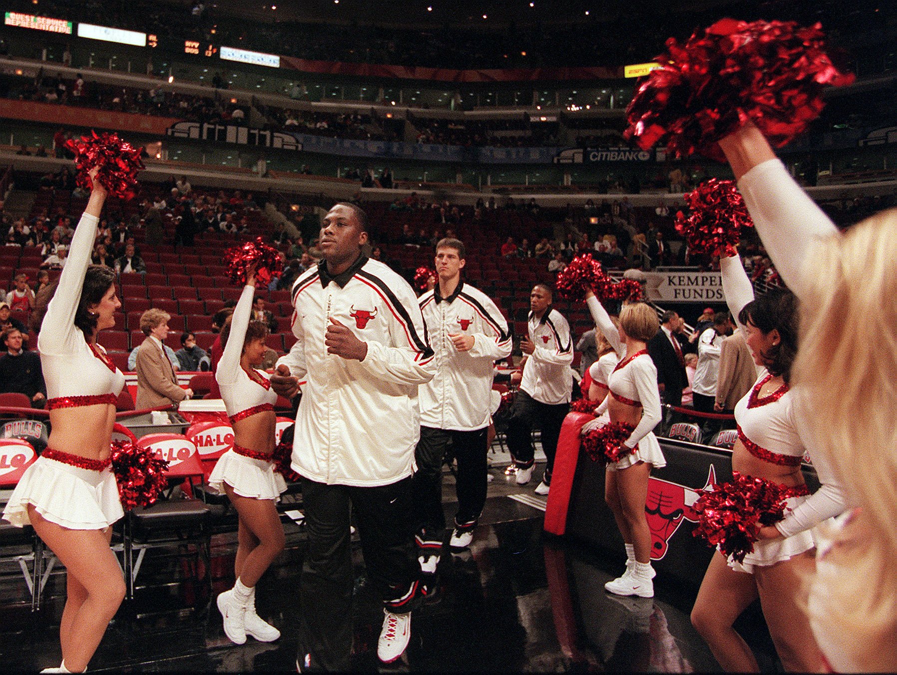 Bulls first-round draft choice Elton Brand enters the United Center before an exhibition game with the Clippers on Oct. 16, 1999.