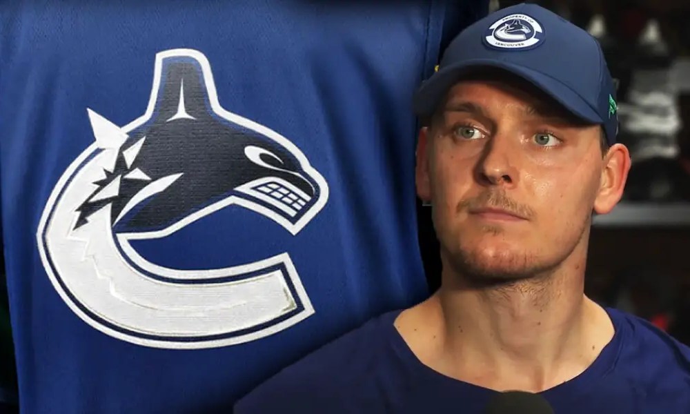 Kevin Lankinen Canucks goalie