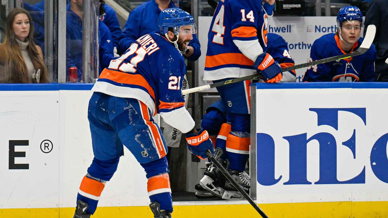 New York Islanders center Kyle Palmieri (21) makes a pass after being injured against the Philadelphia Flyers during the second period at UBS Arena.