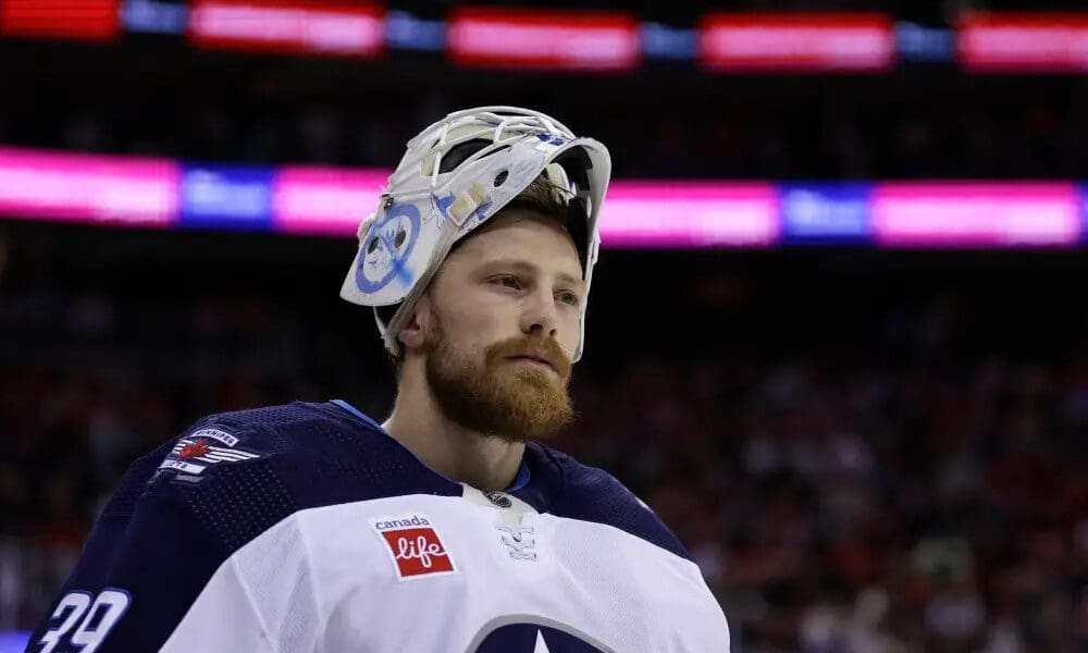 Chicago Blackhawks, Laurent Brossoit