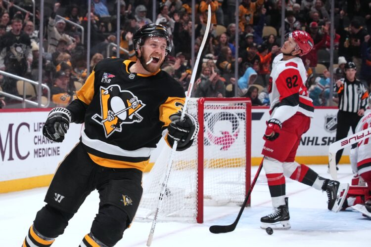Penguins take down Hurricanes | News, Sports, Jobs
