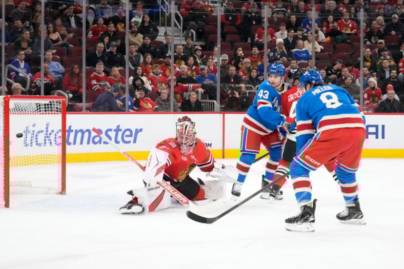NHL: New York Rangers at Chicago Blackhawks