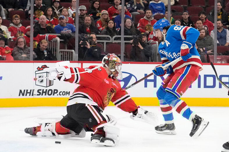 NHL: New York Rangers at Chicago Blackhawks