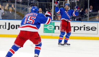 Former Rangers center recalls goal that made him feel 'like 1' with MSG fans